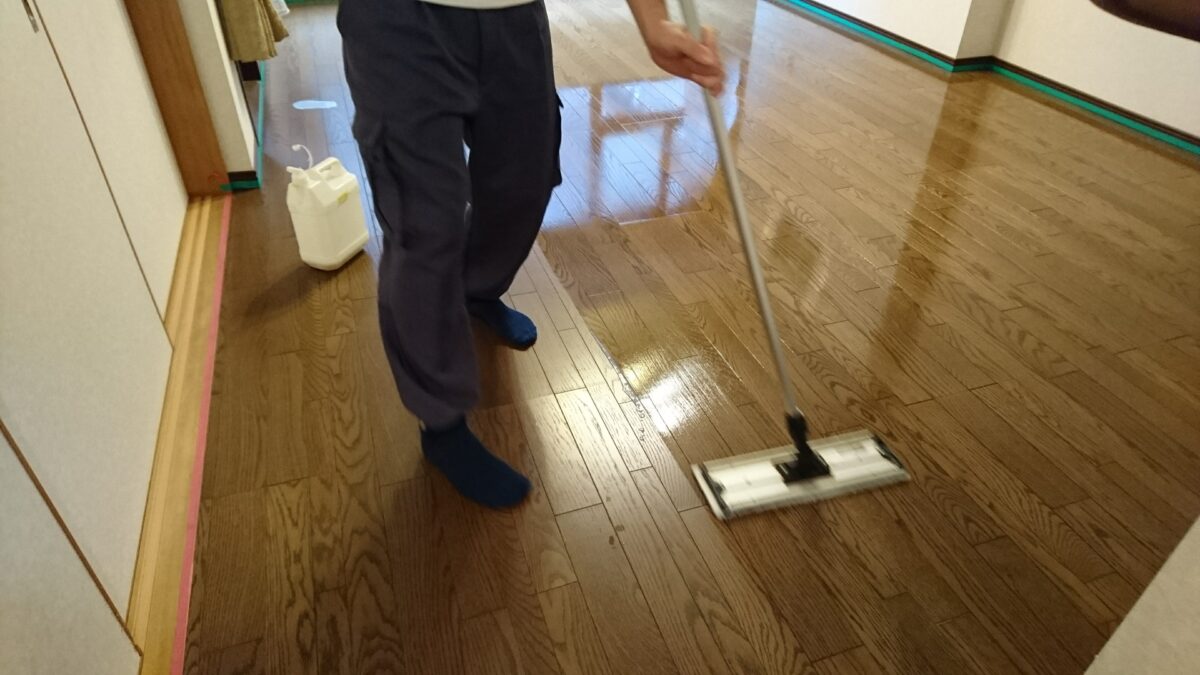 東京都品川区｜入居中マンションに環境配慮型ウレタン（フロアプロテクトAP）施工