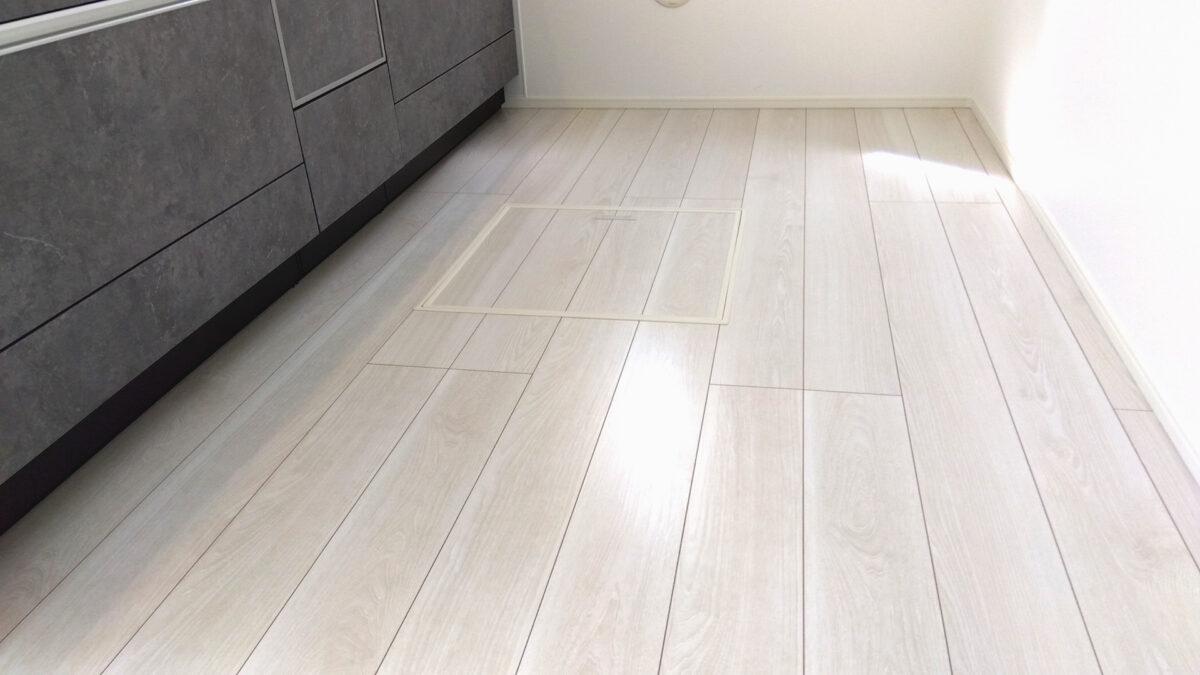 小金井市｜新築戸建てのフロアコーティング施工事例【ペット対応･防滑】